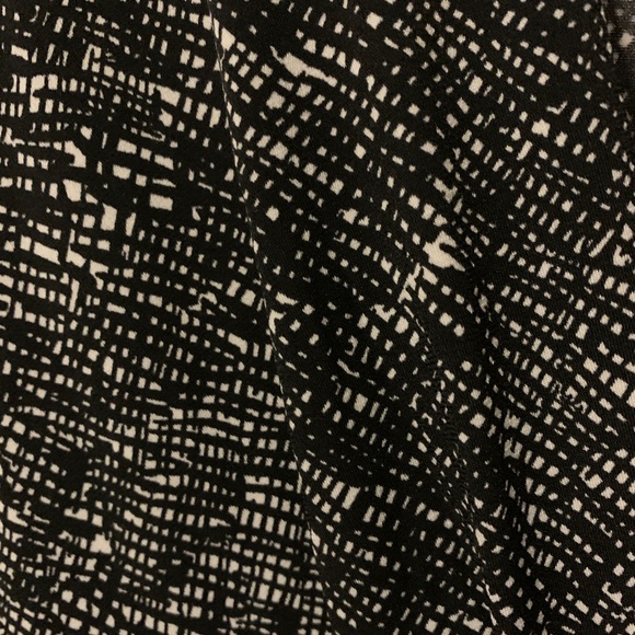 H&M maternity wrap dress - Picture 4 of 5